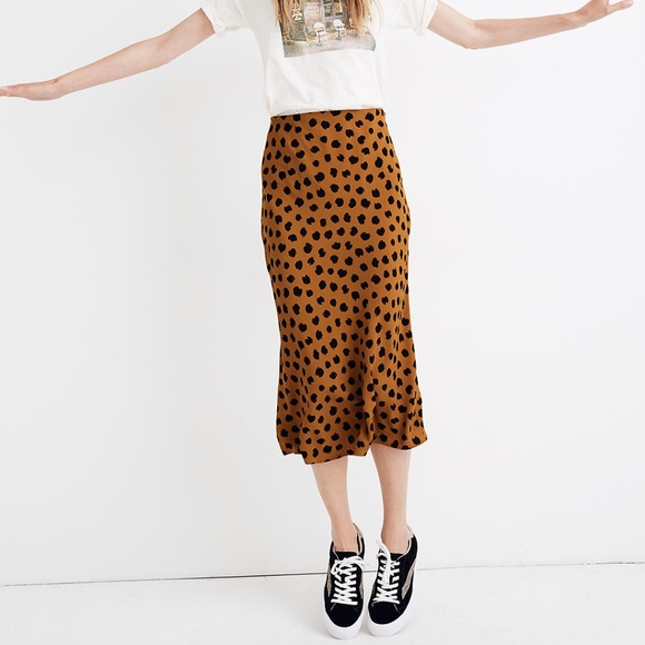 Madewell Dresses & Skirts - MADEWELL MIDI SLIP SKIRT IN PAINTED SPOTS